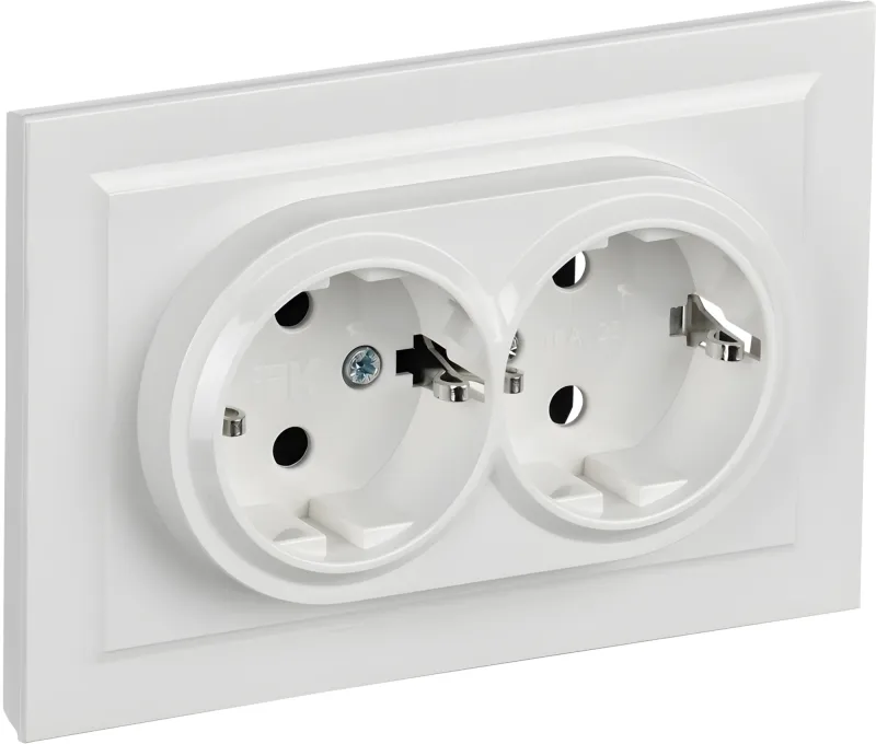 Розетка силов. IEK Brite РСш12-3-БрБ BR-R24-16-K01-F 2розет. двойн. скрыт. зазем. штор. IP20 белый (упак.:1шт)