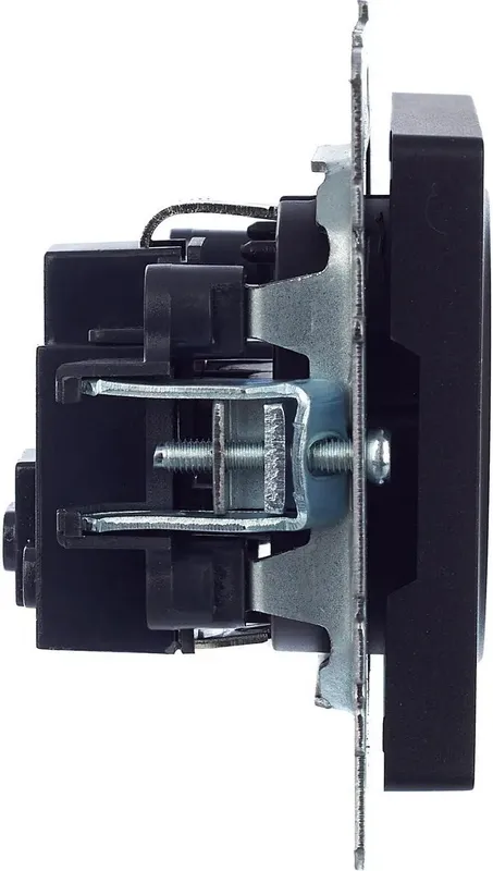 Розетка силов. IEK Brite РС11-1-0-БрЧ BR-R11-16-K02 одинар. скрыт. зазем. IP20 черный (упак.:1шт)