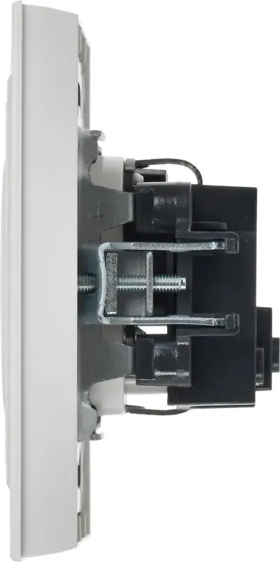 Розетка силов. IEK Brite РСР14-1-0-БрБ BR-R14-16-K01-F одинар. скрыт. зазем. штор. IP20 белый (упак.:1шт)