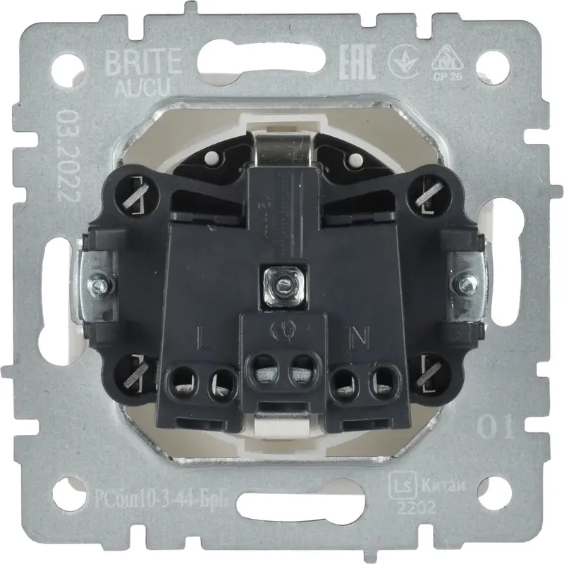 Розетка силов. IEK Brite РСбш10-3-44-БрБ BR-R16-16-44-K01 одинар. скрыт. зазем. штор. крыш. IP44 белый (упак.:1шт)