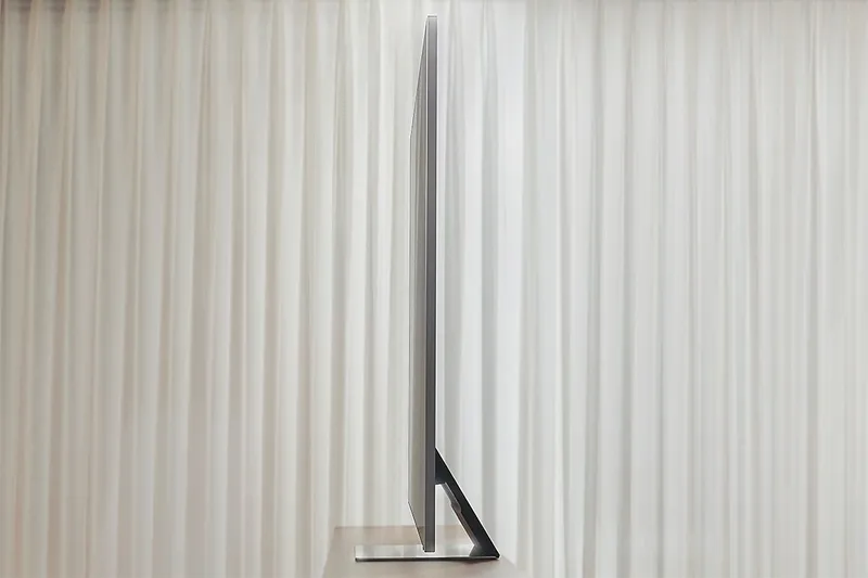 Телевизор QLED Samsung 55" QE55QN95BAUXCE Series 9 серебристый 4K Ultra HD 120Hz DVB-T2 DVB-C DVB-S2 USB WiFi Smart TV (RUS)