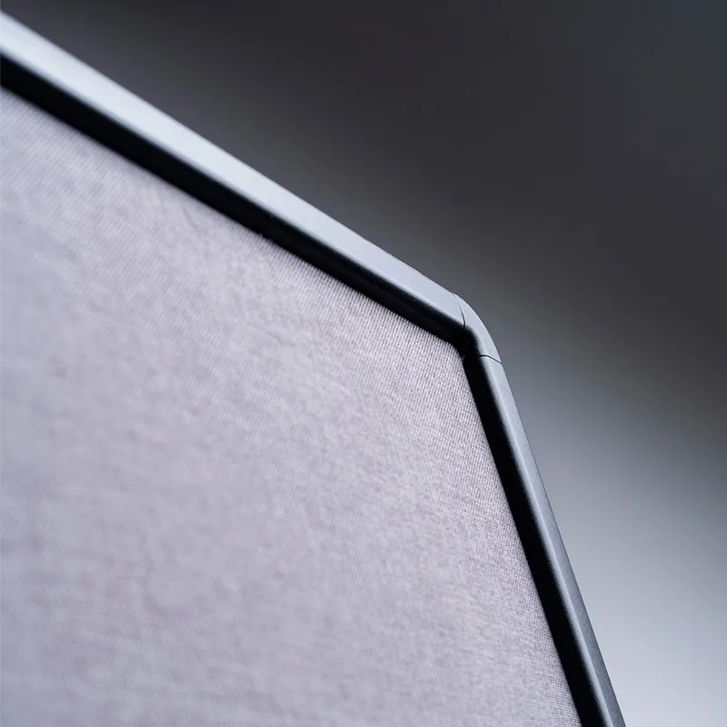 Доска стеклянная Deli 50060 146.4х102.6см алюминиевая рама стекло на роликах