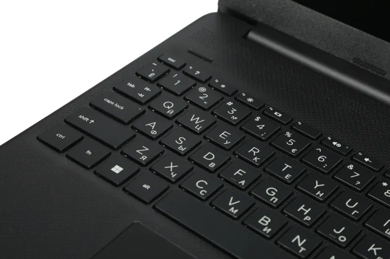 Ноутбук HP 15s-fq5035ny Core i7 1255U 8Gb SSD512Gb Intel Iris Xe graphics 15.6" FHD (1920x1080) Free DOS 3.0 black WiFi BT Cam (737U1EA)