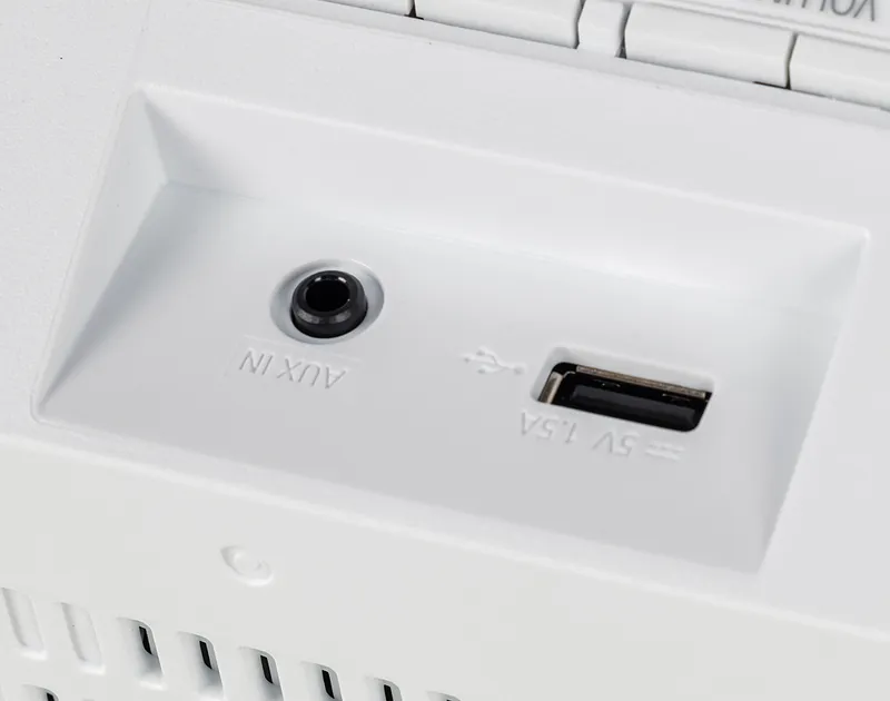 Микросистема Panasonic SC-HC410EG-S серебристый 40Вт CD CDRW FM USB BT