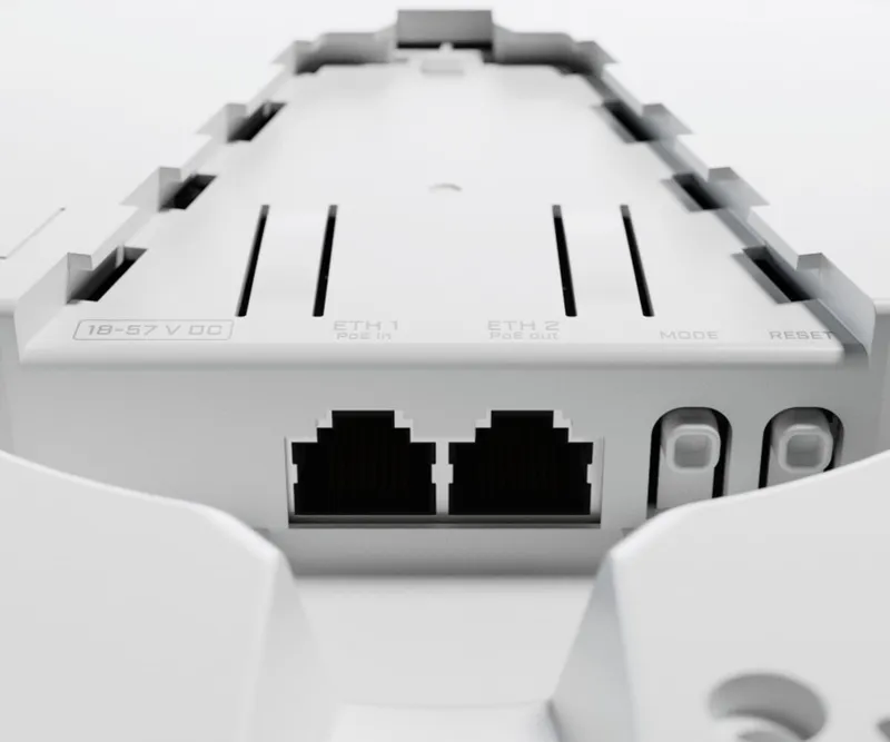 Точка доступа MikroTik cAP XL ac with Quad core IPQ-4018 710 MHz CPU, 128MB RAM, 2 x Gbit LAN (one with PoE-out), built-in 2.4Ghz 802.11b/g/n Dual Chain wireless, built-in 5GHz 802.11an/ac Dual Chain wireless with