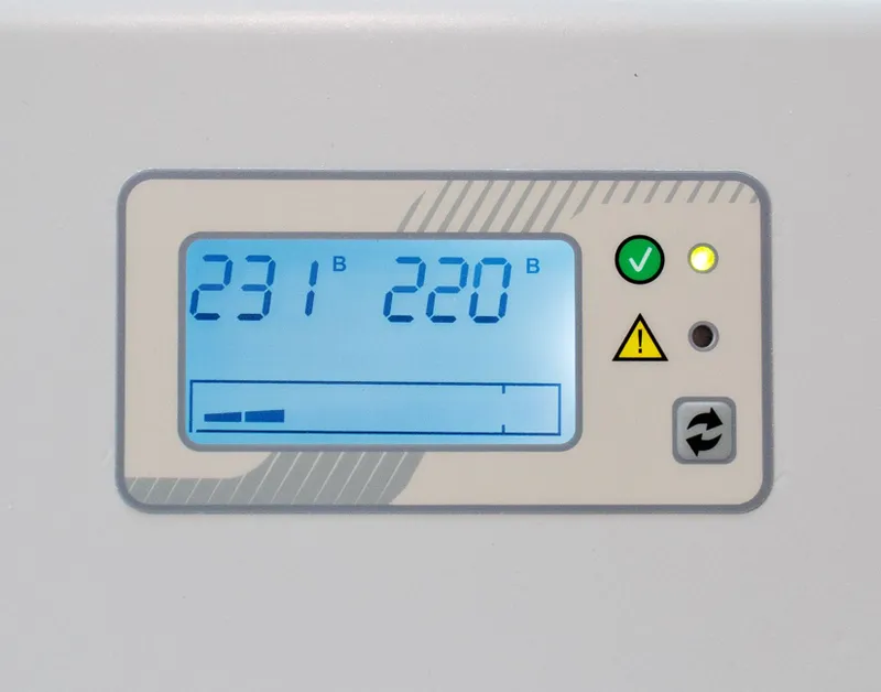 Стабилизатор напряжения Штиль ИнСтаб IS10000 9000Вт 10000ВА белый