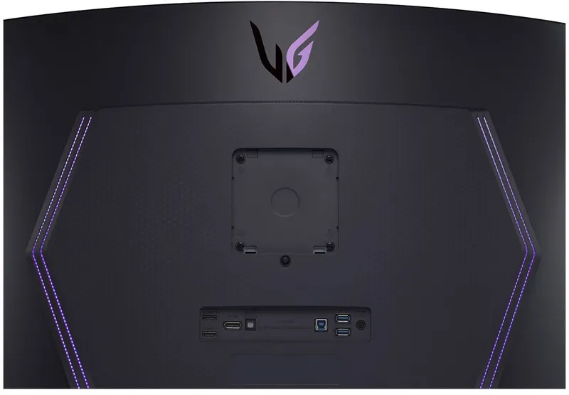 Монитор LG 44.5" (113.03см) UltraGear 45GR95QE-B черный OLED LED 21:9 HDMI матовая HAS Piv 1500000:1 1000cd 178гр/178гр 3440x1440 240Hz G-Sync FreeSync Premium DP SPDIF WQ USB 10.9кг