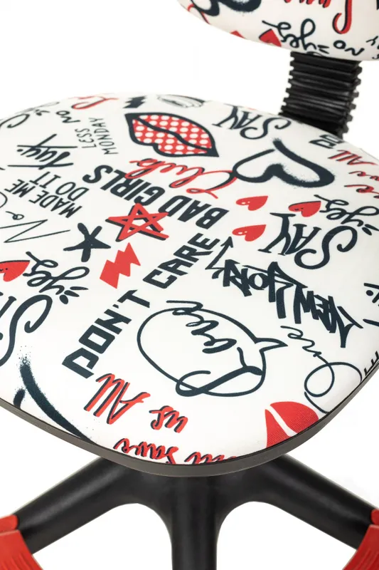 Кресло детское Бюрократ CH-204-F мультиколор красные губы крестов. пластик подст.для ног