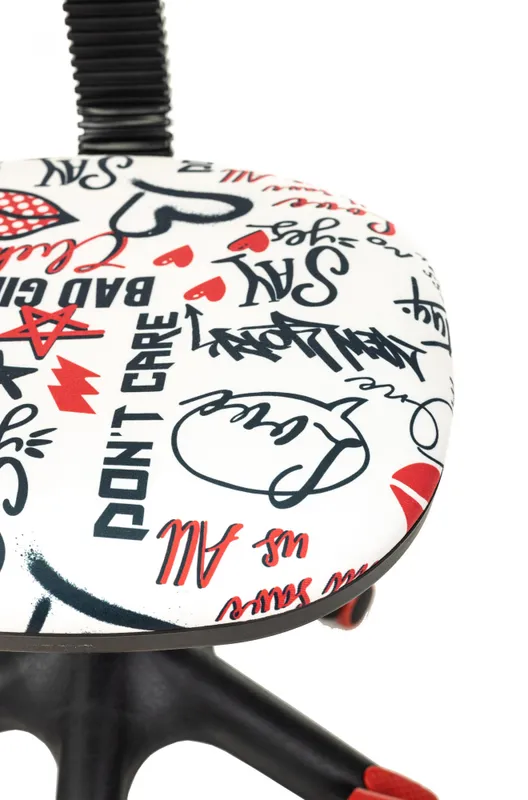 Кресло детское Бюрократ CH-299-F красный TW-35N сиденье мультиколор красные губы сетка/ткань крестов. пластик подст.для ног