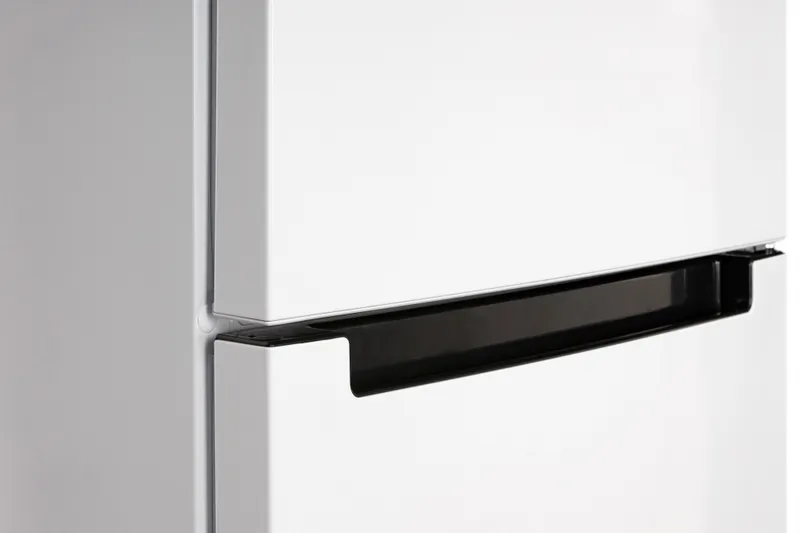 Холодильник Nordfrost NRB 162NF W 2-хкамерн. белый