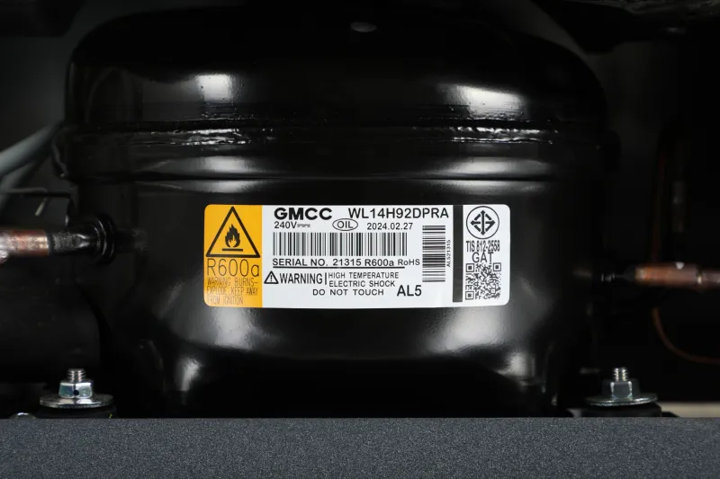 Холодильник Hitachi HRTN7489DF BEGCS 2-хкамерн. бежевый