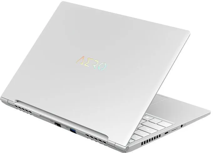 Ноутбук Gigabyte Aero 14 Core i7 13700H 16Gb SSD1Tb NVIDIA GeForce RTX4050 6Gb 14" OLED QHD+ (2880x1800) noOS silver WiFi BT Cam (BMF-72KZBB4SD)