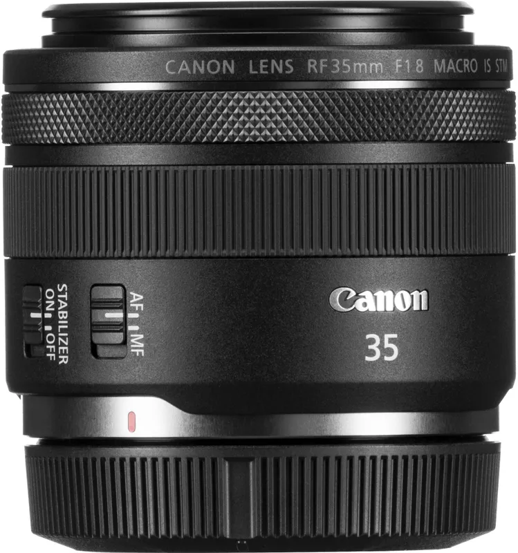 Объектив Canon RF IS STM (2973C005) 35мм f/1.8 Macro черный