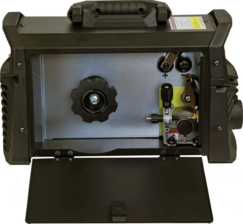 Сварочный аппарат Elitech WM 200 SYN инвертор ММА/TIG MIG/MAG 4.6кВт