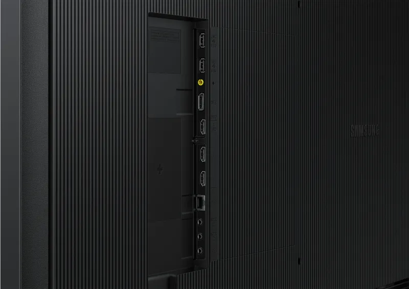 Панель Samsung 65" QM65C черный E-LED BLU LED 8ms 16:9 HDMI M/M матовая 500cd 178гр/178гр 3840x2160 4K USB 24.9кг