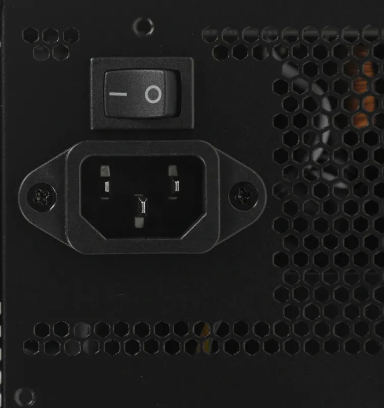 Блок питания Azza ATX 550W PSAZ-550W 80+ bronze (20+4pin) APFC 120mm fan 5xSATA RTL