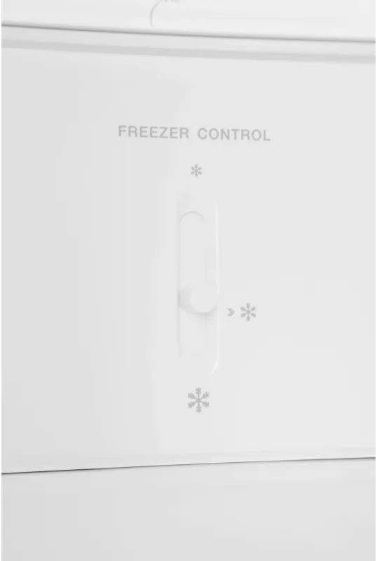 Холодильник Hyundai CC30021AF 2-хкамерн. белый