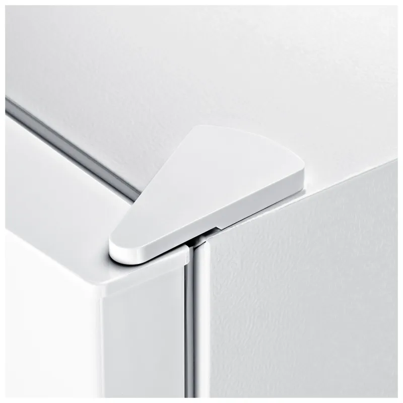 Холодильник Hyundai CC2054WT 2-хкамерн. белый