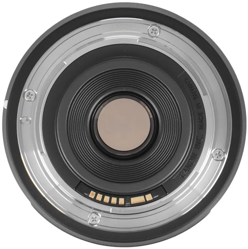 Объектив Canon EF-S 18-135мм f/3.5-5.6 черный