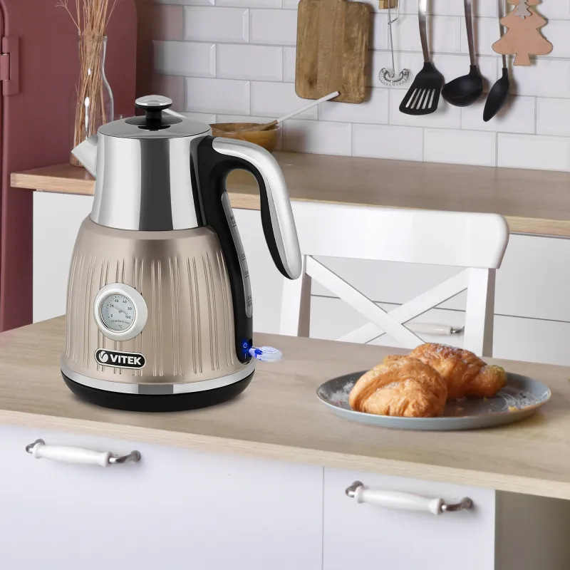 Чайник Vitek VT-7067