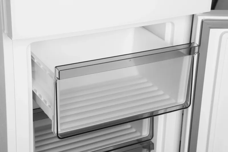 Холодильник Hyundai CC35083F белое стекло 2-хкамерн. белый