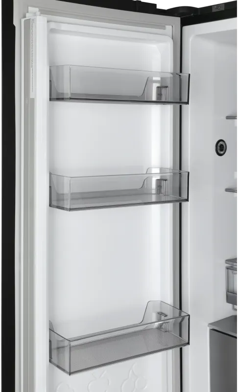 Холодильник Hyundai CM55043F 3-хкамерн. черный