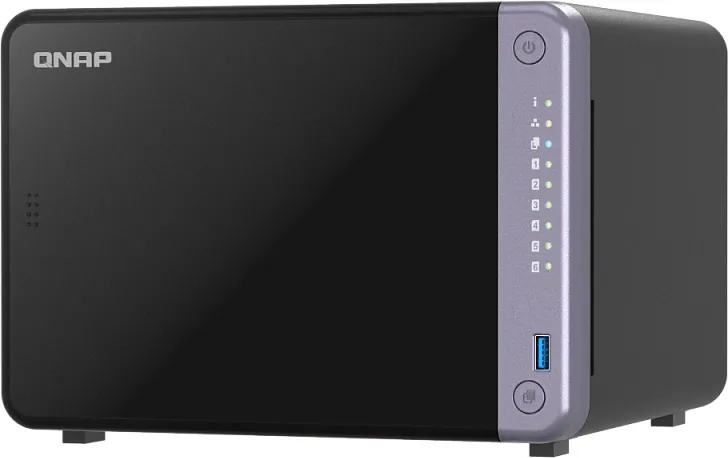 QNAP SMB QC 2GhzCPU/4Gb/upto 6HDD, up to 22 with TL-D1600S/SATA(3,5" 2,5")/ 2xUSB3.2/1xHDMI/1xExp.slot/2x2,5Gb 2x10Gb(SFP+)/iSCSI/1xPS/2YW