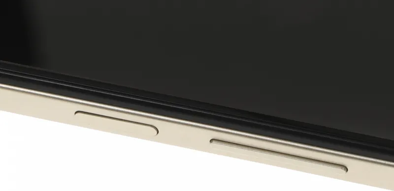 Смартфон Itel A667LP A50 64Gb 3Gb золотистый моноблок 3G 4G 2Sim 6.56" 720x1612 Android 14 8Mpix 802.11 b/g/n GPS GSM900/1800 GSM1900 TouchSc A-GPS microSD max512Gb