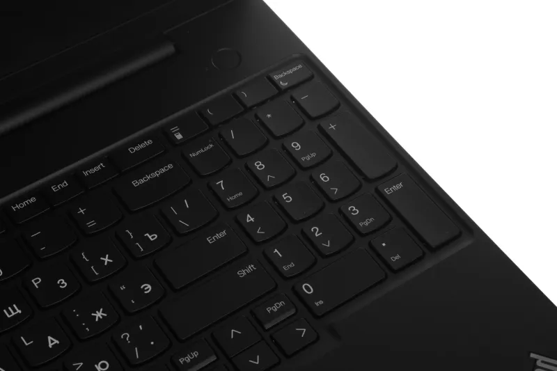 Ноутбук Lenovo ThinkPad E16 G2 Ryzen 7 7735HS 16Gb SSD512Gb AMD Radeon 16" IPS WUXGA (1920x1200) без ОС black WiFi BT Cam (21M5S09E00)