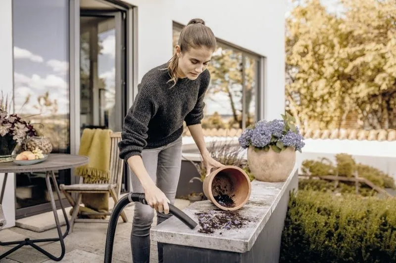 Строительный пылесос Karcher KWD 3 S V-17/4/20 Anniversary Edition 1000Вт (уборка: сухая/сбор воды) черный