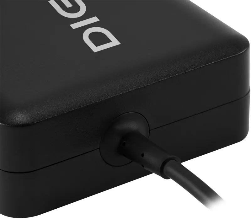 Блок питания Digma DM-U70 автоматический 70W 5V-20V 3.25A от бытовой электросети