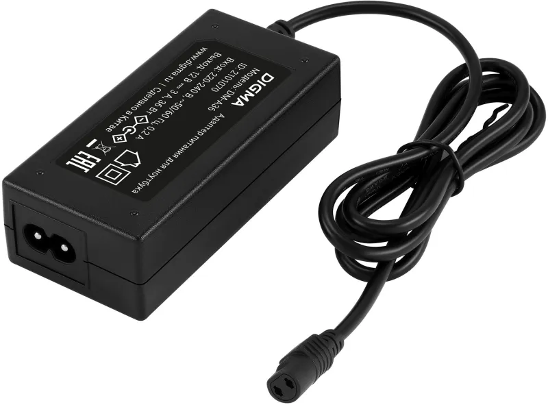 Блок питания Digma DM-A36 автоматический 36W 12V-12V 3-коннект. 3A от бытовой электросети