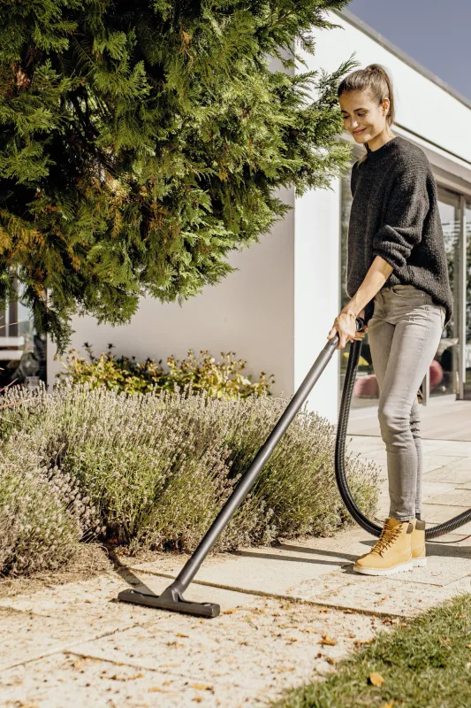 Строительный пылесос Karcher WD 3 V-17/4/20 1000Вт желтый