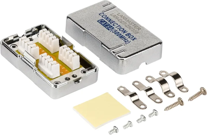 Соединитель Lanmaster LAN-CNB-STP6A (упак.:1шт) 1м белый