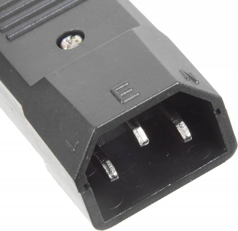 Вилка IEC 60320 C14, 10A, 250V, прямая, разборная, черная