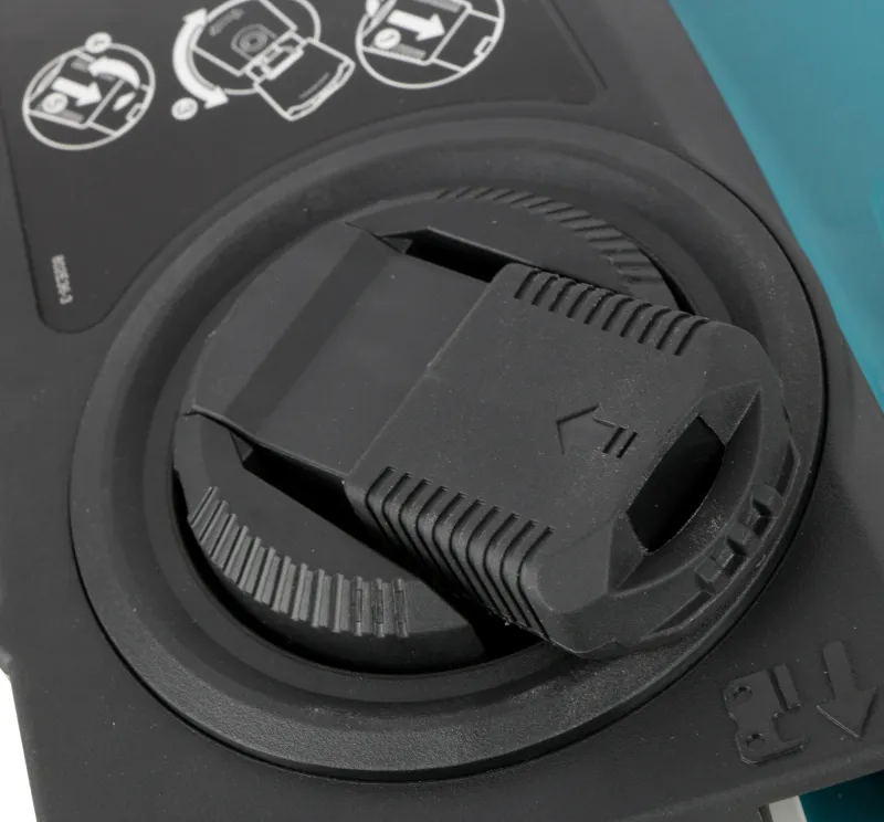 Цепная пила Makita UC3541A от сети 1800Вт дл.шины:14" (35cm)